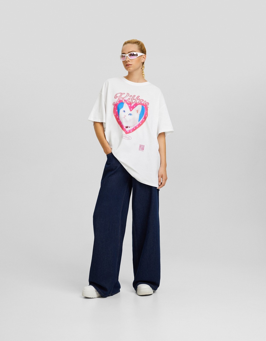Camiseta de manga curta com estampa da Bershka Wearable Art