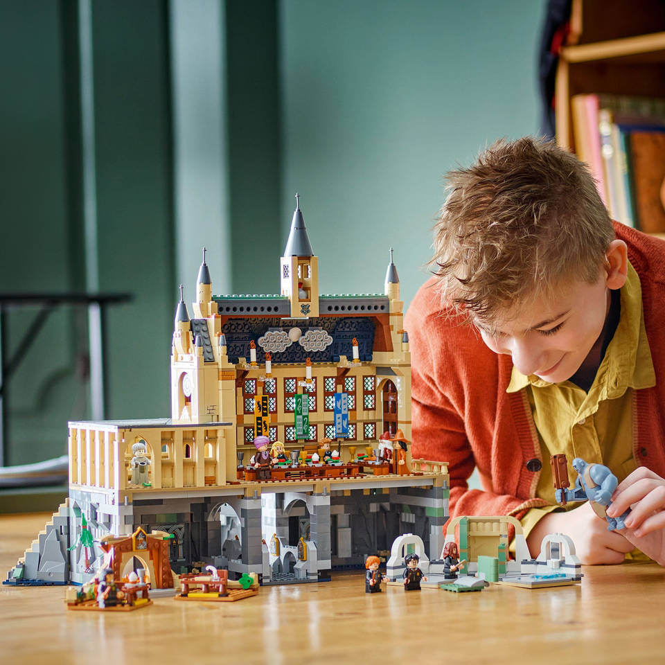 LEGO Harry Potter Kasteel Zweinstein: de Grote Zaal 76435