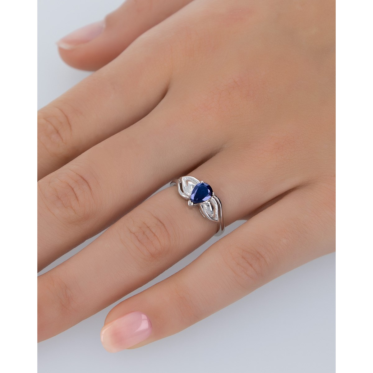 Bague ADEN Solitaire Saphir sur Argent 925 1.92grs