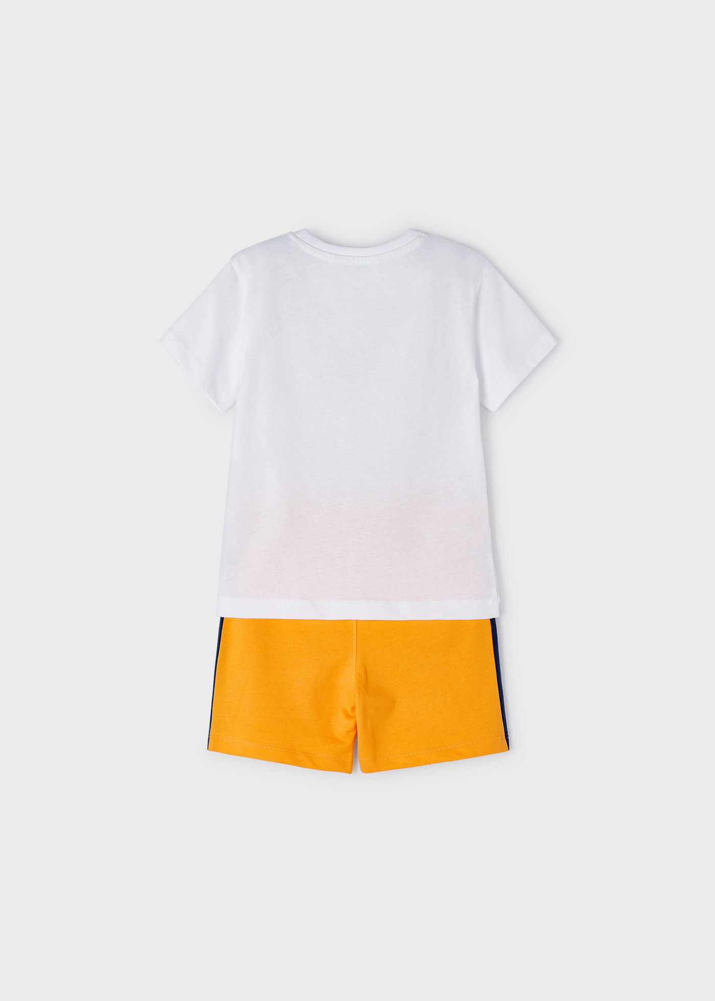 Conjunto de duas peças com estampa para menino