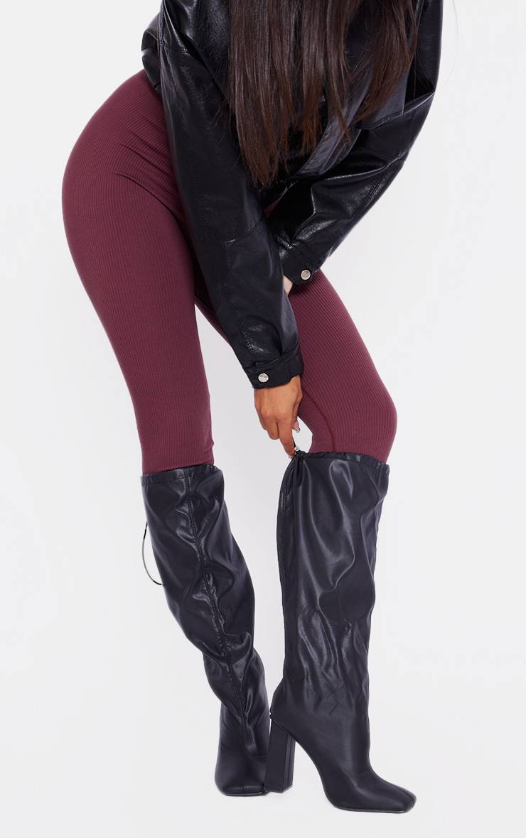 Noir Bottes Hautes Au Genou À Talon Bloc Coupe Large En Synthétiquecuir Bout Carré Avec Détail Cordon
