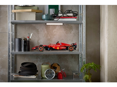 LEGO Ferrari SF-24 F1 auto (42207)