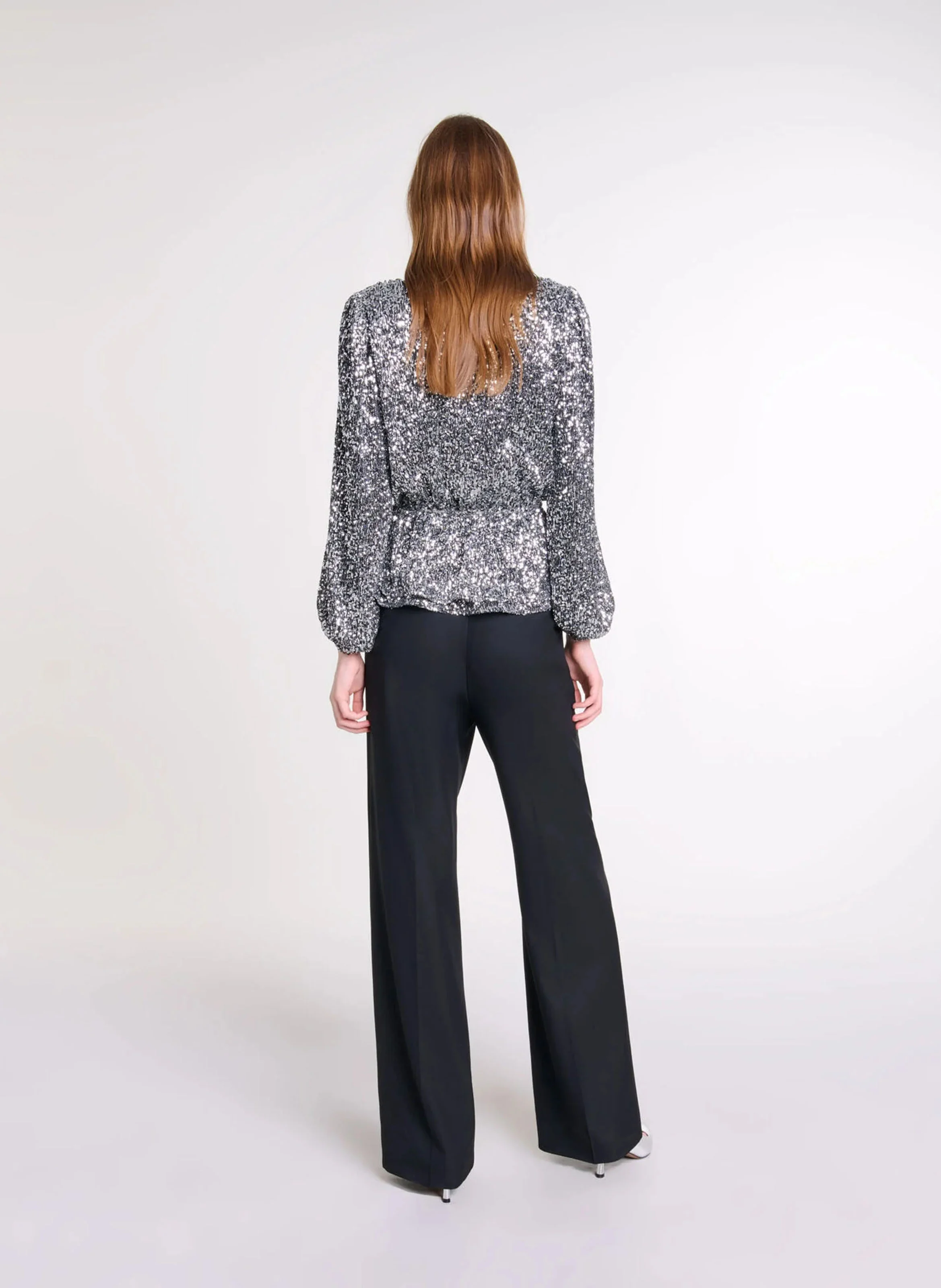 Top décolleté V à sequins | Argent