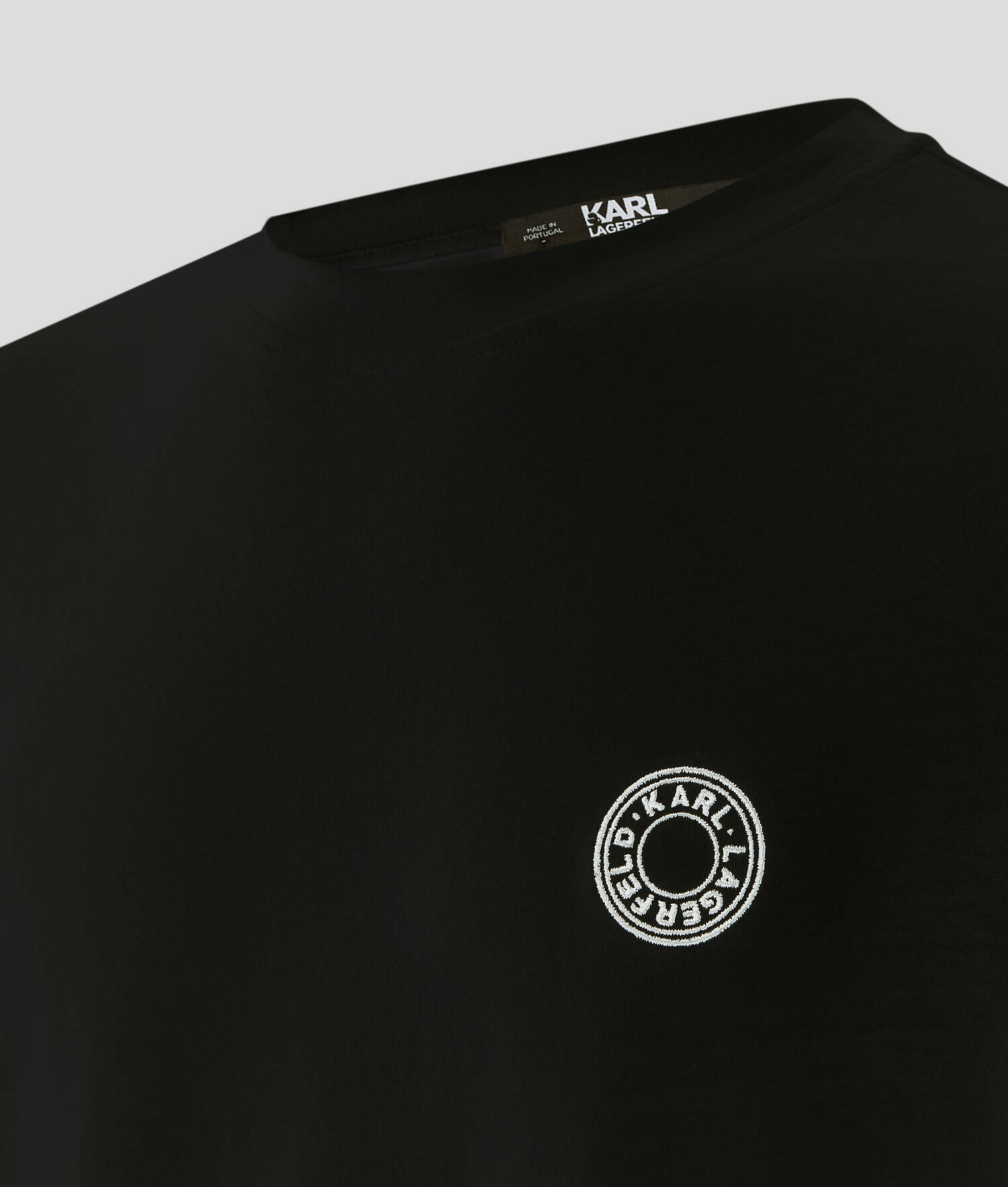 T-SHIRT À PETIT LOGO ROND