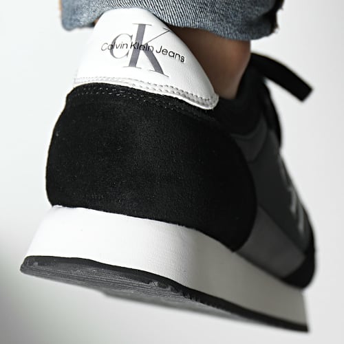 Baskets Runner Sock Laceup 0553 Black Bright White