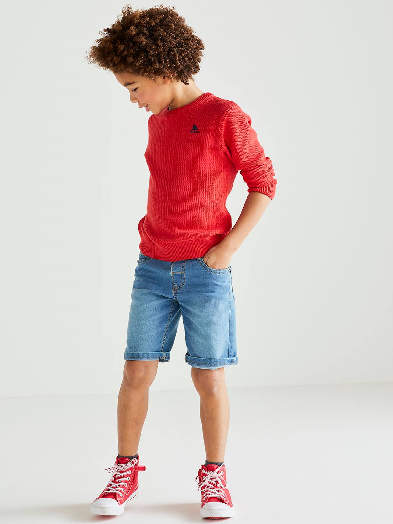 Bermuda jeans azul-escuro lavado para meninos