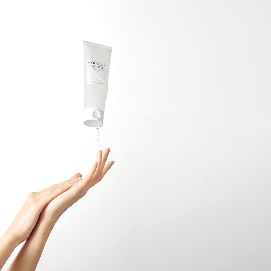 SKIN1004 Madagascar Centella Tone Brightening Cleansing Gel Foam 125ml