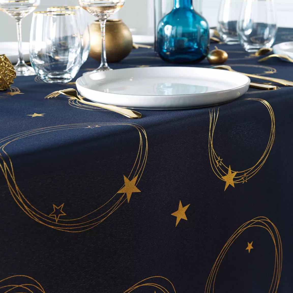 Nappe de Noël rectangulaire anti tache (150 x 300 cm) Star Bleu marine et doré