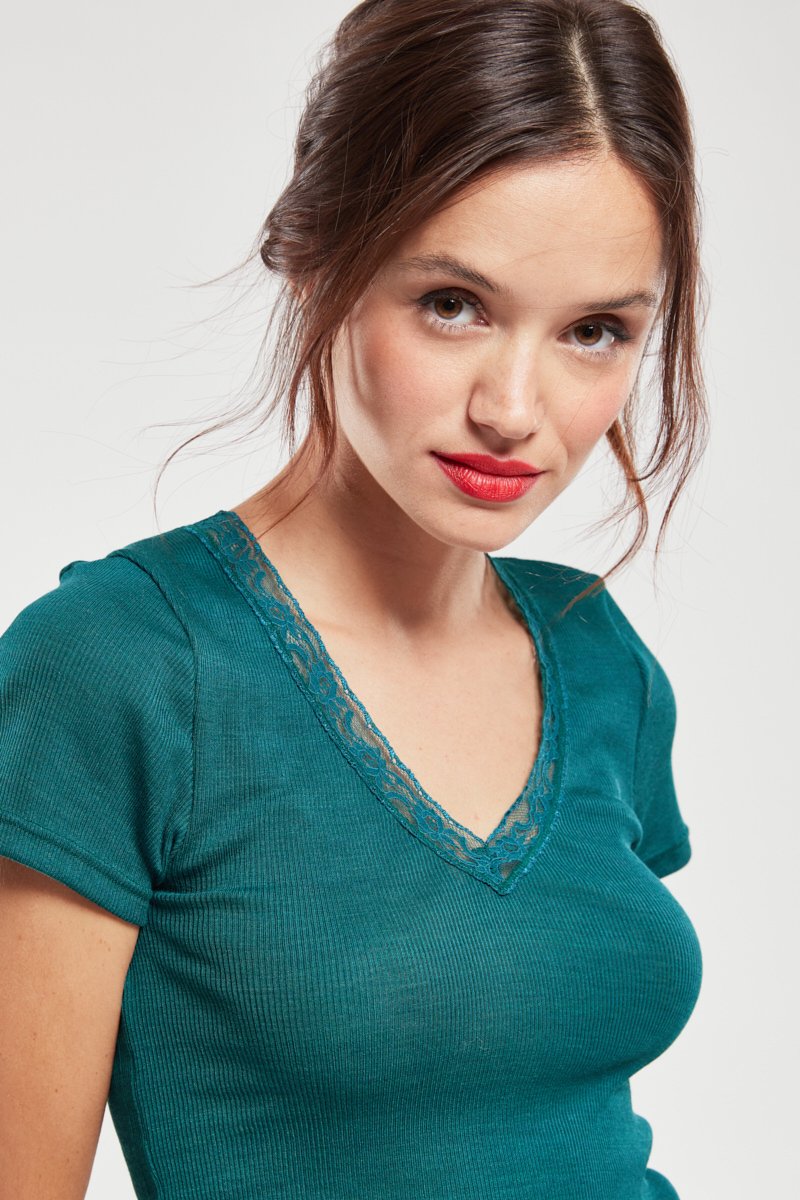 T-shirt col dentelle - laine et soie