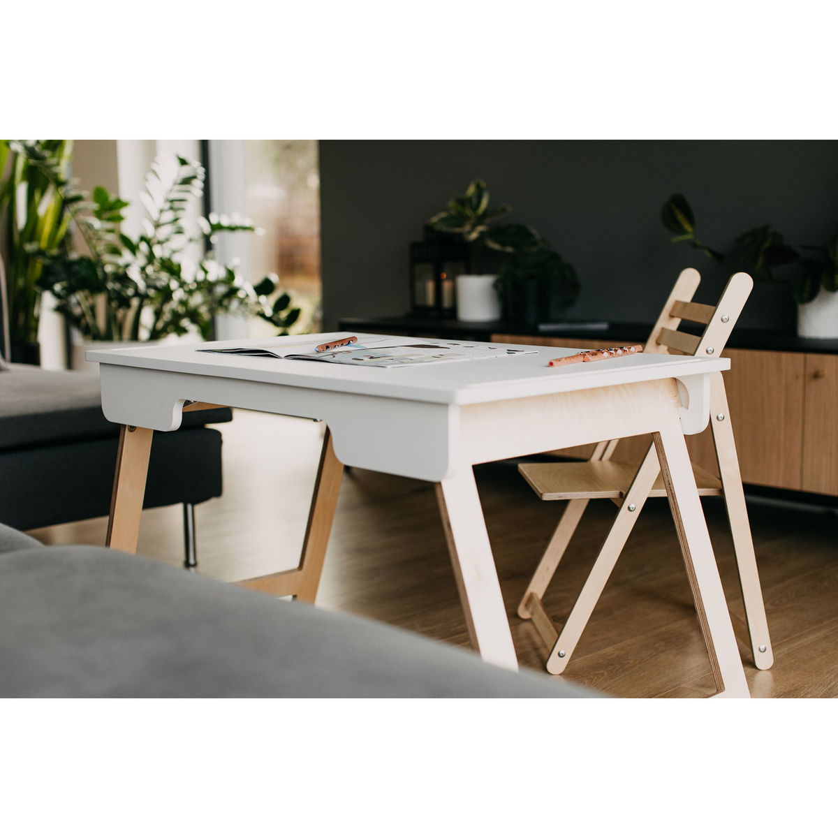 Duck WoodworksDuck Woodworks   Montessori Tisch weiss