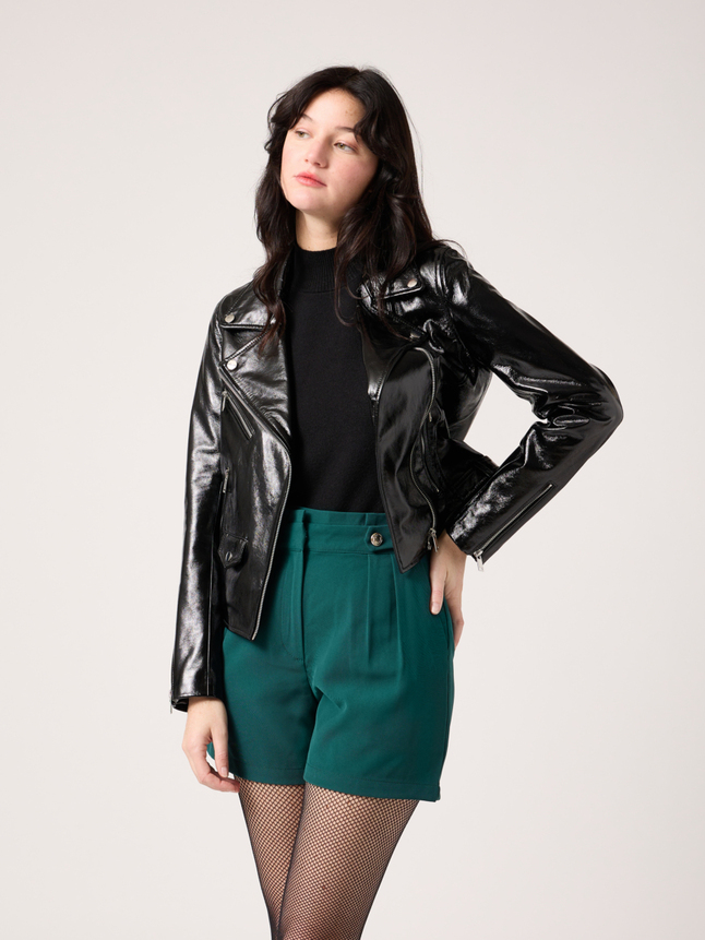 Veste en cuir vernis