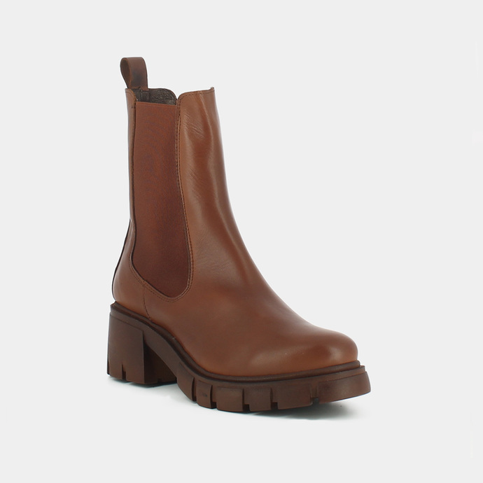 Bottines à talons et semelles crantées  en cuir cognac