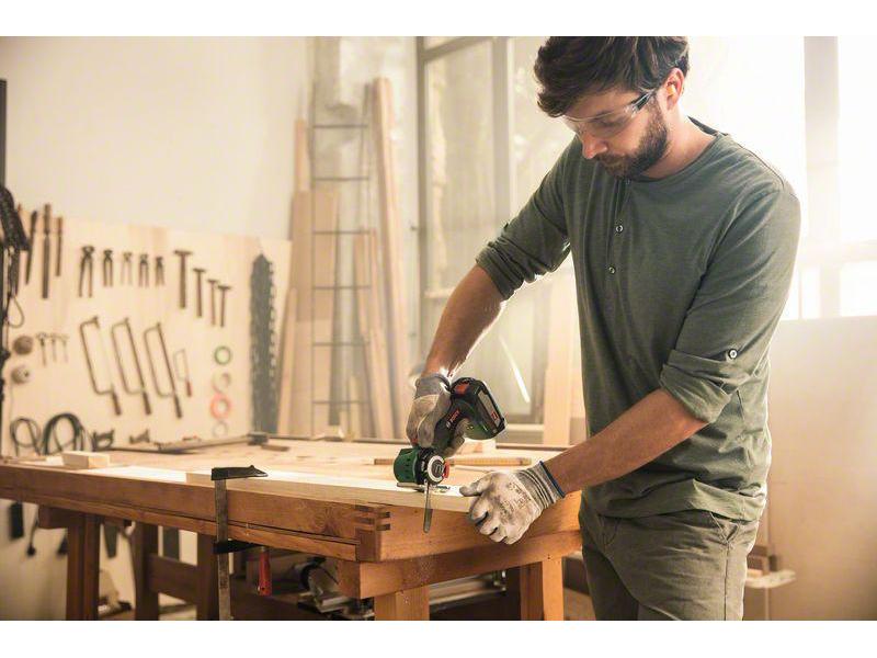 Bosch Akku-Säge AdvancedCut 18 Kit Kompakte Säge mit NanoBlade-Technologie