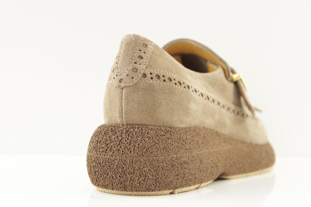 TRUMAN'S Slipper