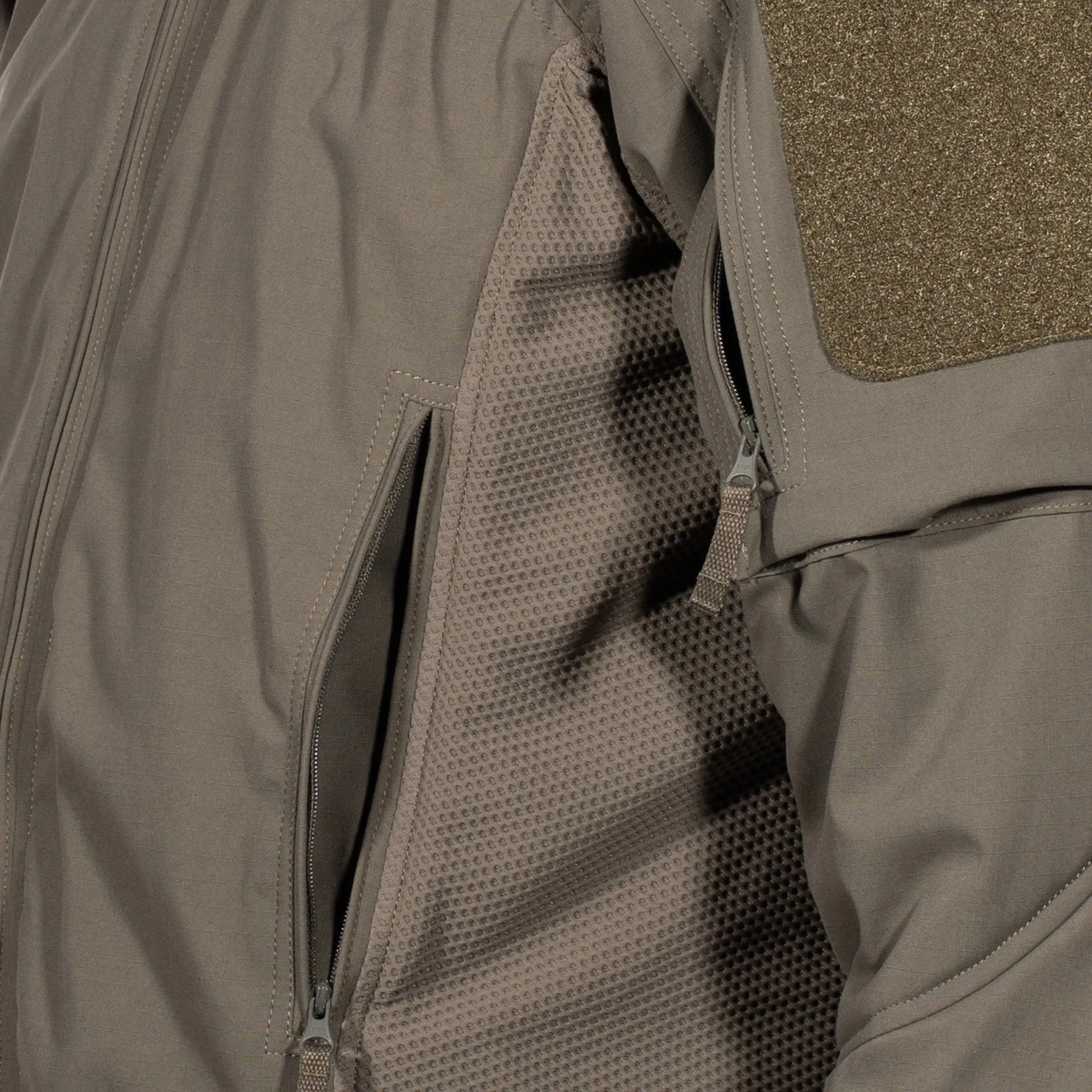 UF Pro -  Winterjacke Delta AcE Plus Gen. 3
