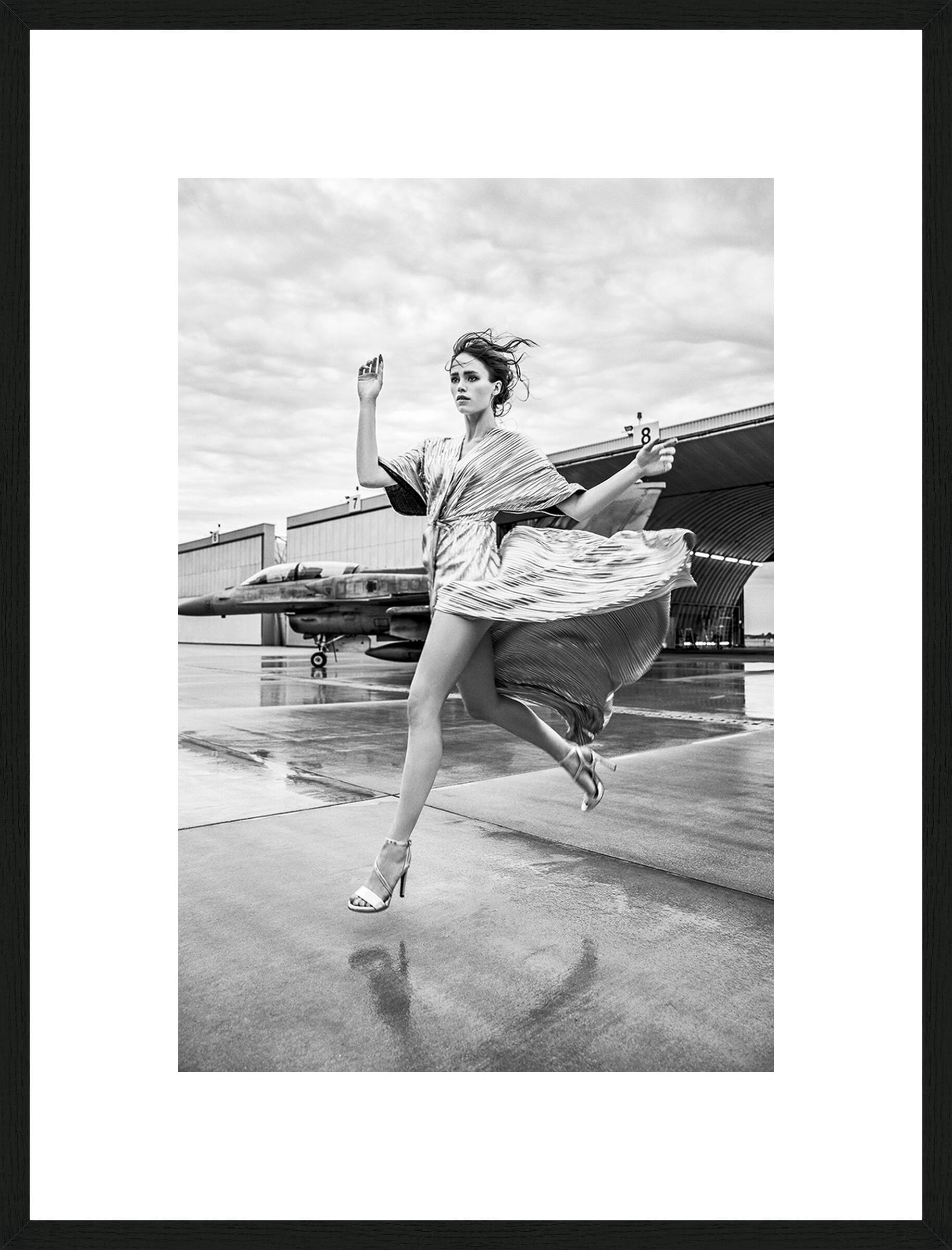 Take-off by Szymon Brodziak - Limited Edition. Edition of: 150. Signed.