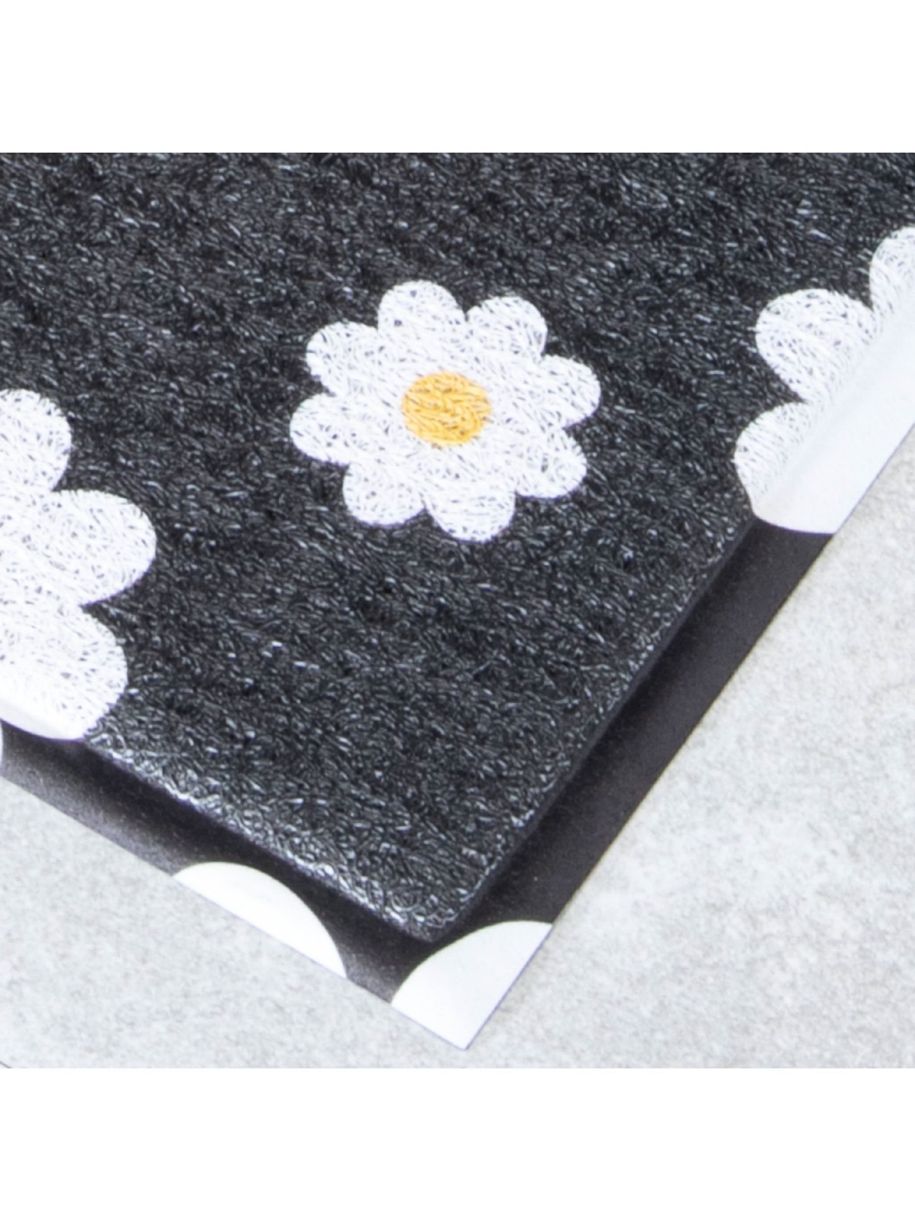 Artsy Mats Fresh As a Daisy Doormat