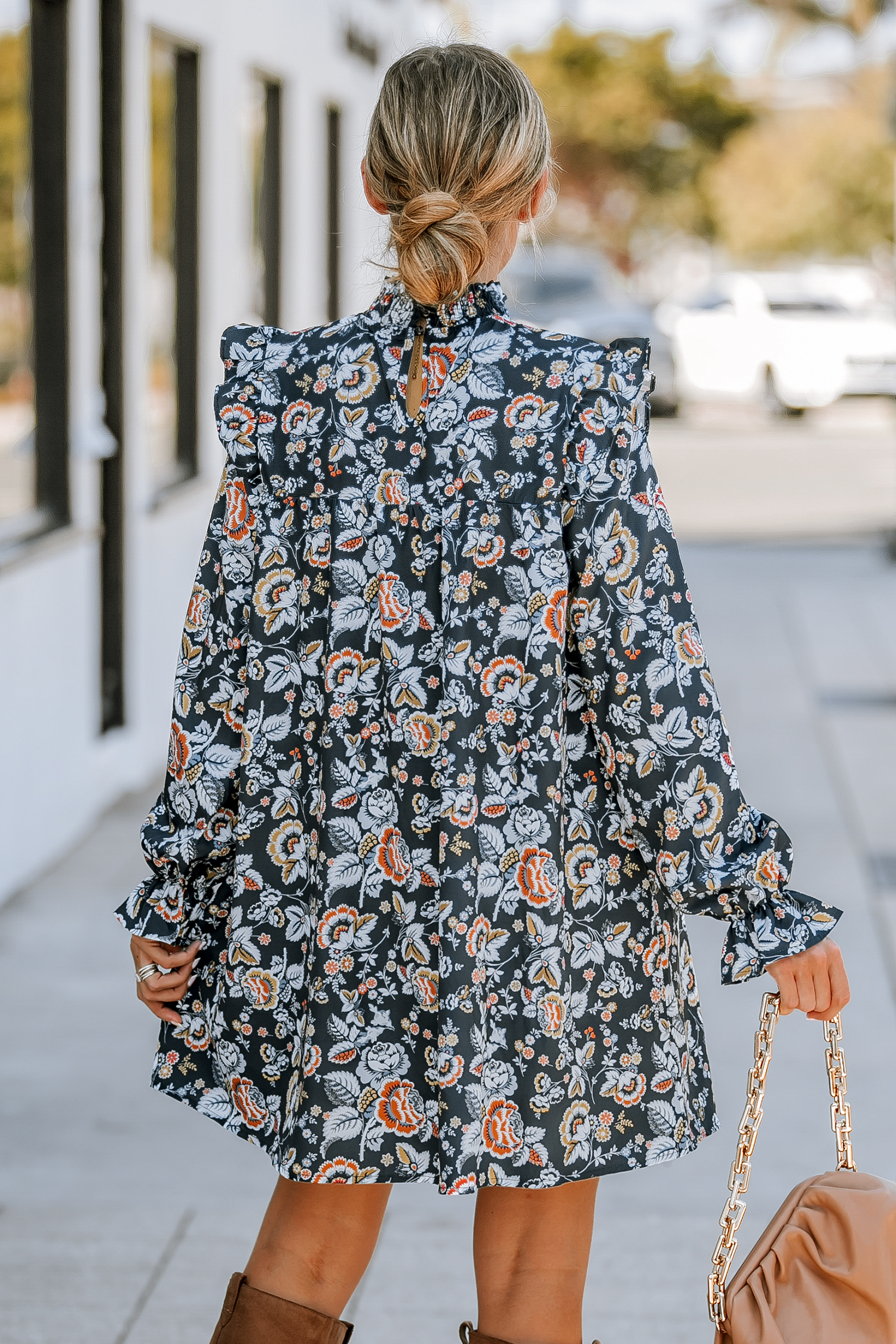 Robe mini à volants à imprimé floral rétro