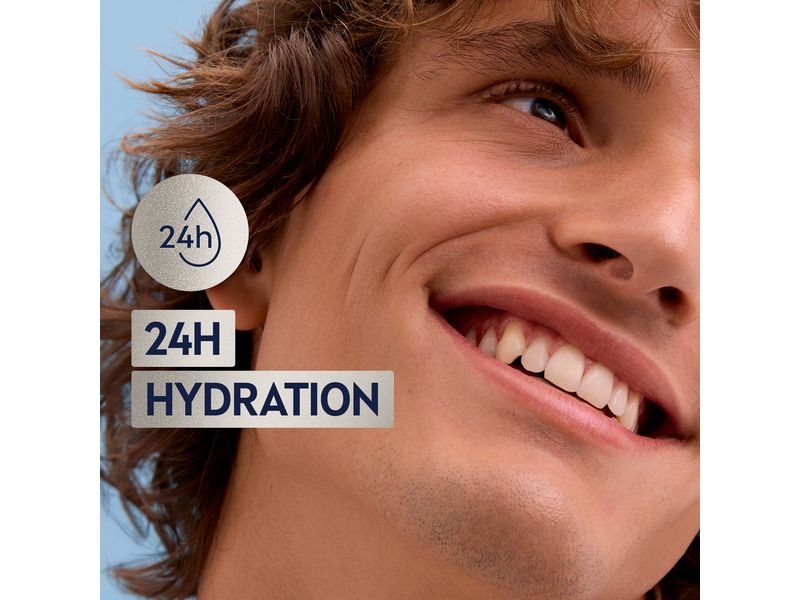 NIVEA MEN Gesichtscrème Sensitive 75 ml Gesichtspflege beruhigt und versorgt die Haut intensiv mit Feuchtigkeit