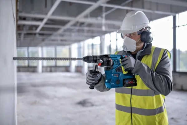 Bosch BOREHAMMER GBH 18V-28 CF SOLO L-BOXX - SOLO