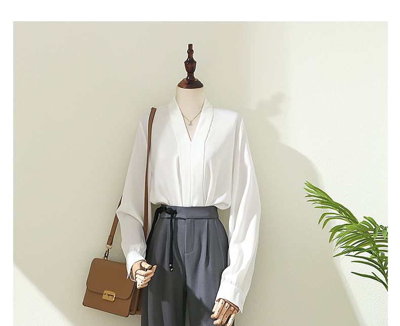 Rusutsu - High Rise Plain Wide Leg Broek