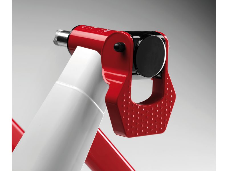 Elite Rollentrainer Qubo Fluid Öl 540 W Für Indoor-Training