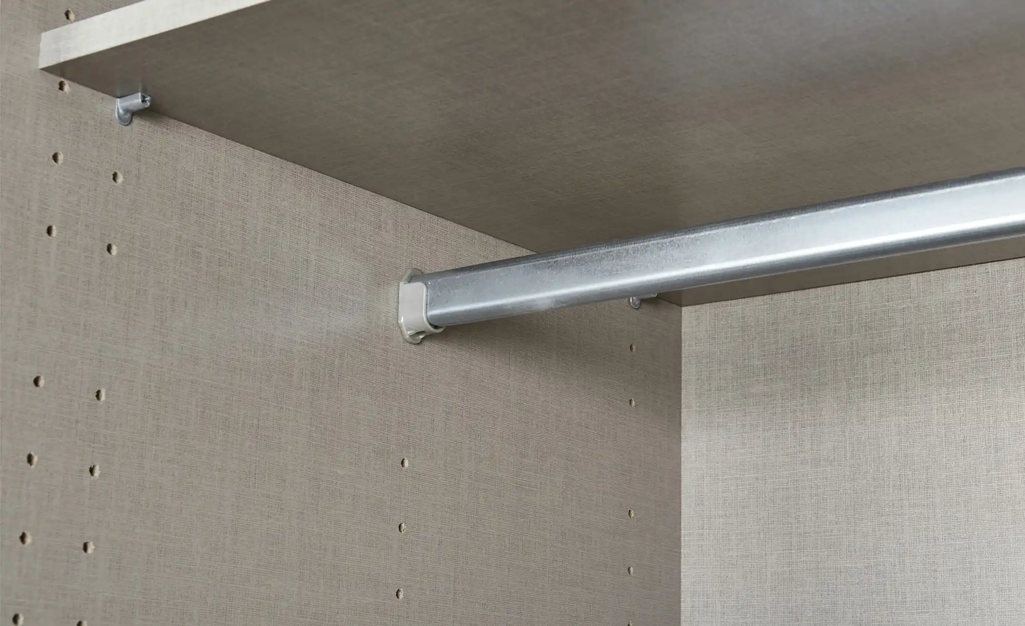 Schwebetürenschrank mit großer Spiegeltür Coventry
