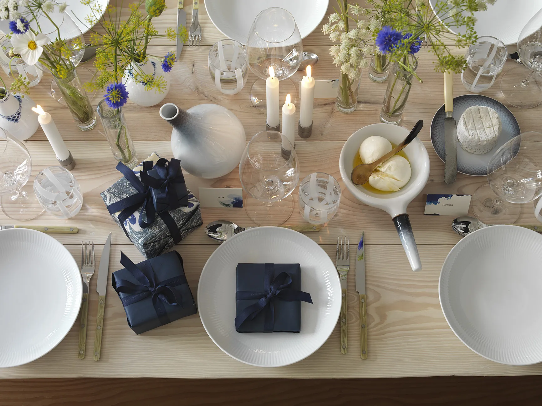 Royal Copenhagen Hvid Riflet Middagstallerken