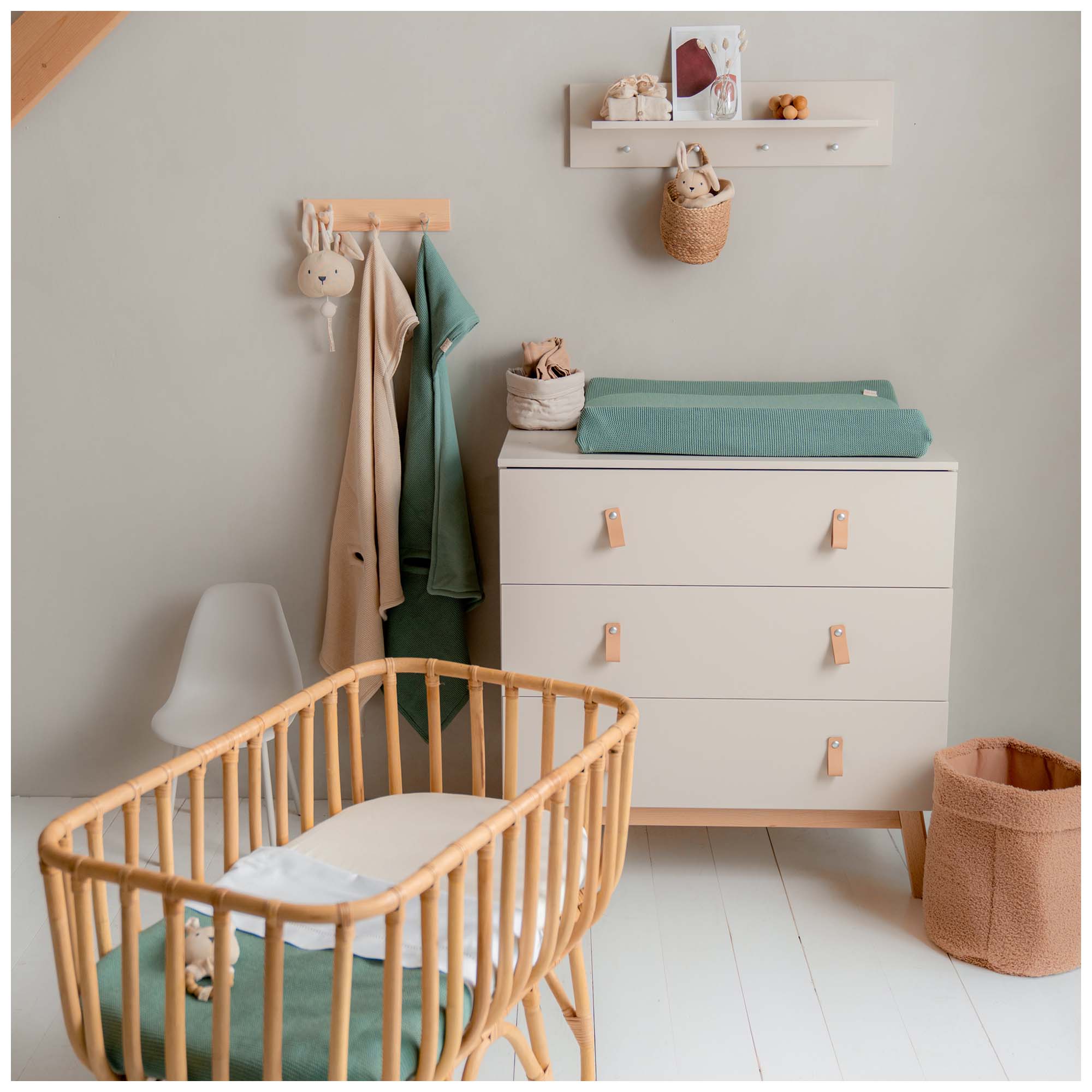 Prénatal aankleedkussenhoes Little Knits groen