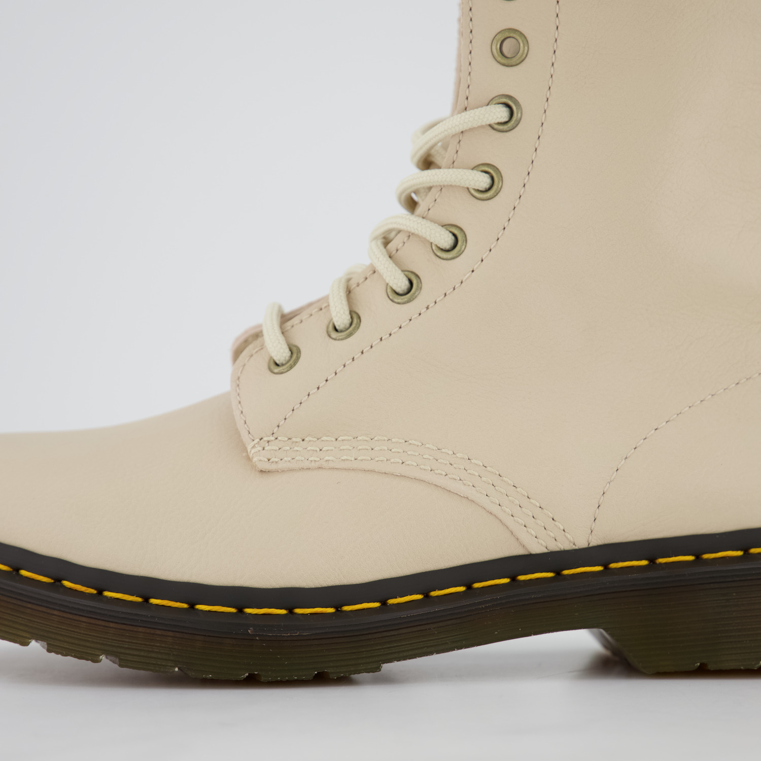 Dr. Martens 1460 Pascal
