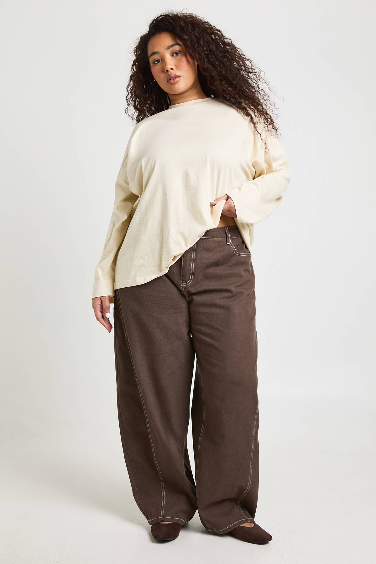 boohoo T-shirt Grande Taille À Manches Longues Basique Plus