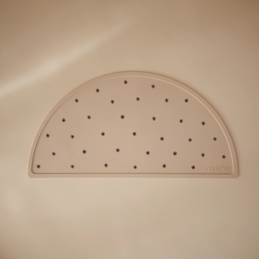 mushie Tischset Silikon, Black Daisy