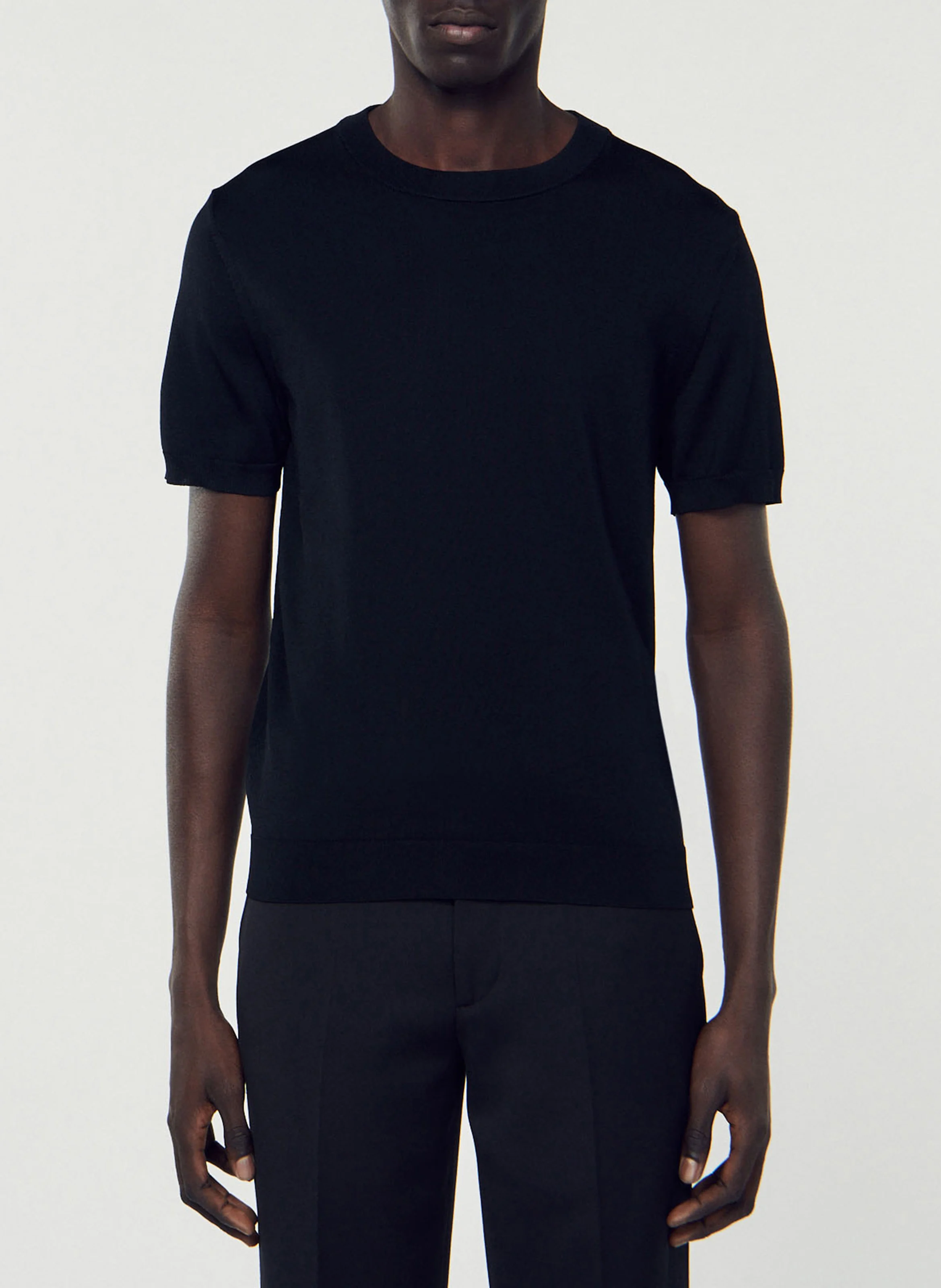 Tee-shirt col rond regular fit| Noir