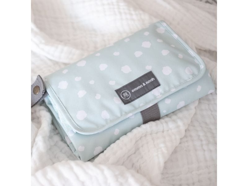 emma & noah Wickelunterlage Punkte Mint 82 x 52 cm Kompakte Wickelunterlage
