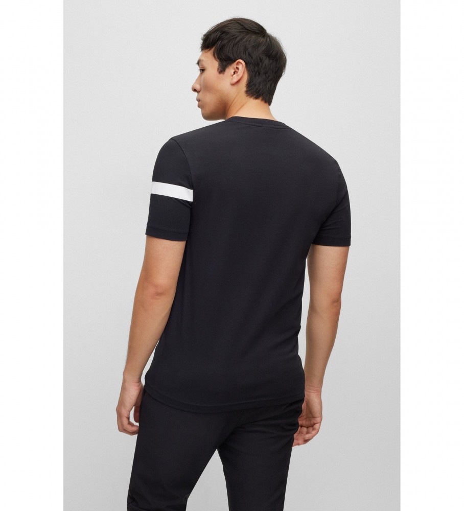 Camiseta BOSS com logo listrado preto