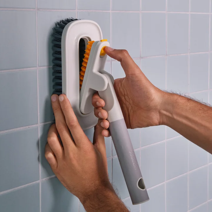 Joseph Joseph - CleanTech Bürstenset mit Scheuerbürste und Fliesenbürste, light stone