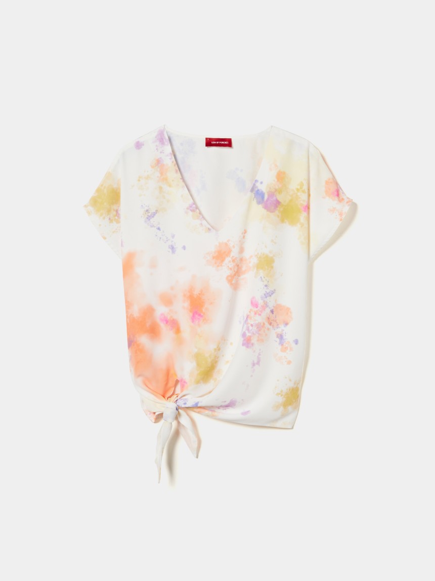 Blusa tie-dye com decote em V