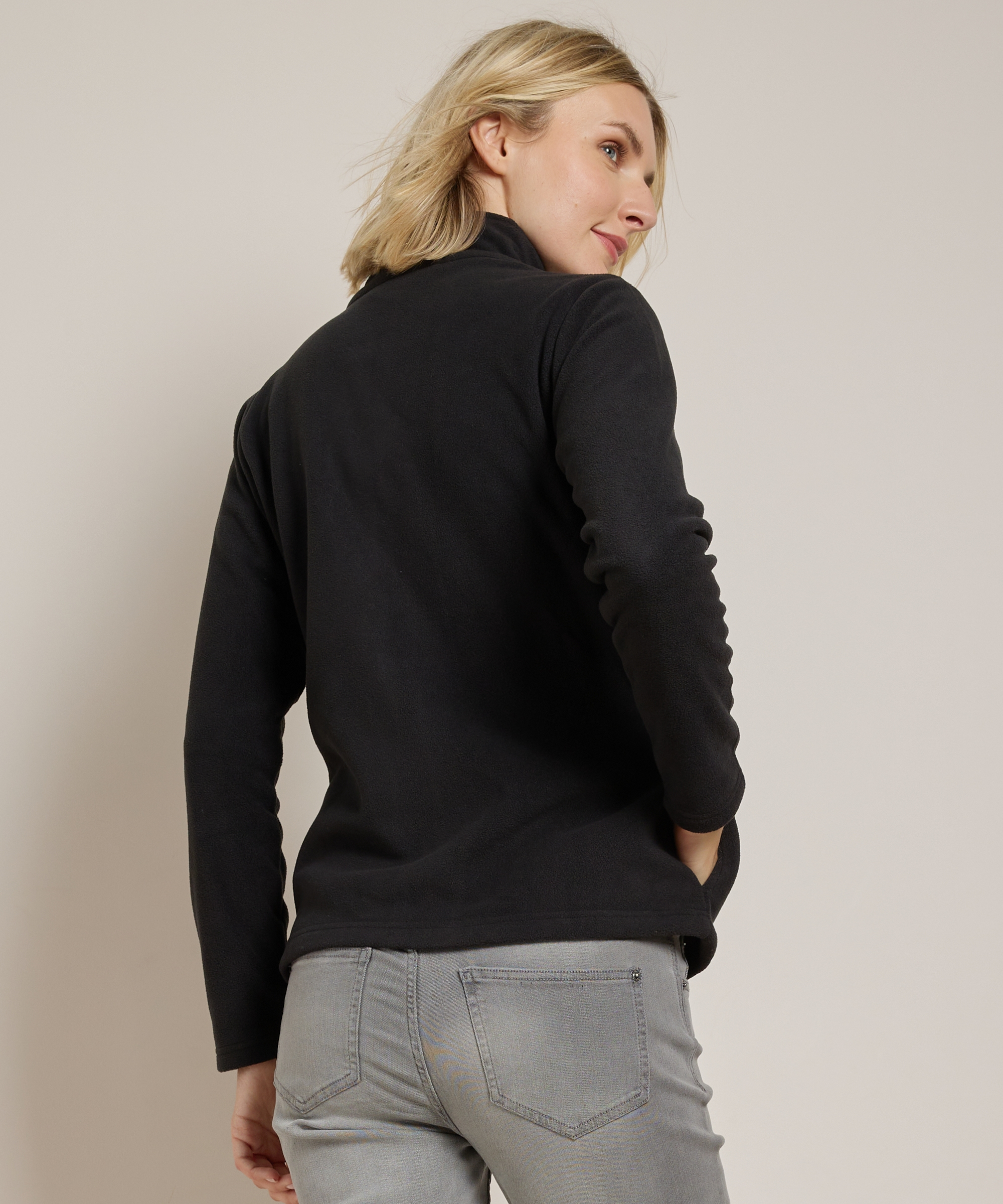 basic fleece vest