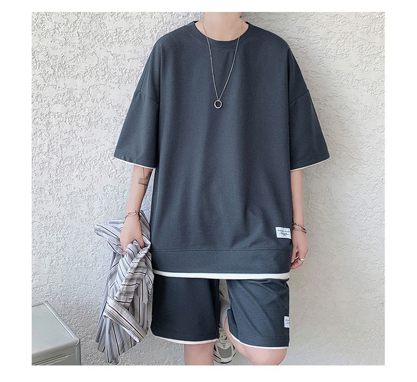 Obikan - Set: Mock tweedelig T-shirt met korte mouwen + shorts