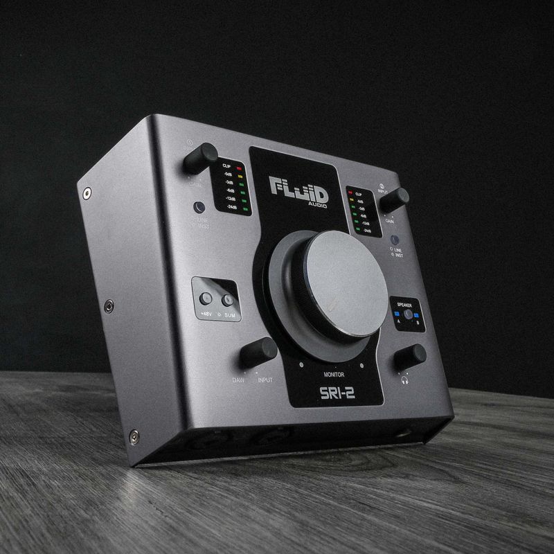Fluid Audio - SRI-2 - Audio-interface - Zwart - 24 bit - 192 kHz