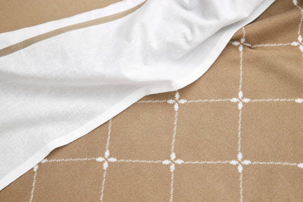 X Mrs. Keizer baby ledikantlaken Louis 100x150 cm - set van 2 taupe/wit