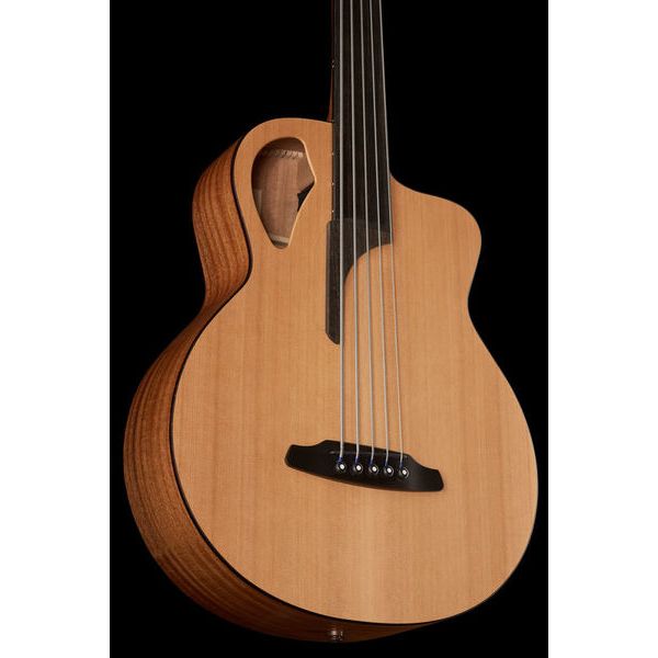 Furch Bc 61-5CM Fretless