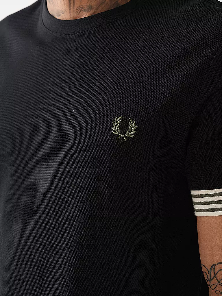 FRED PERRY T-Shirt schwarz
