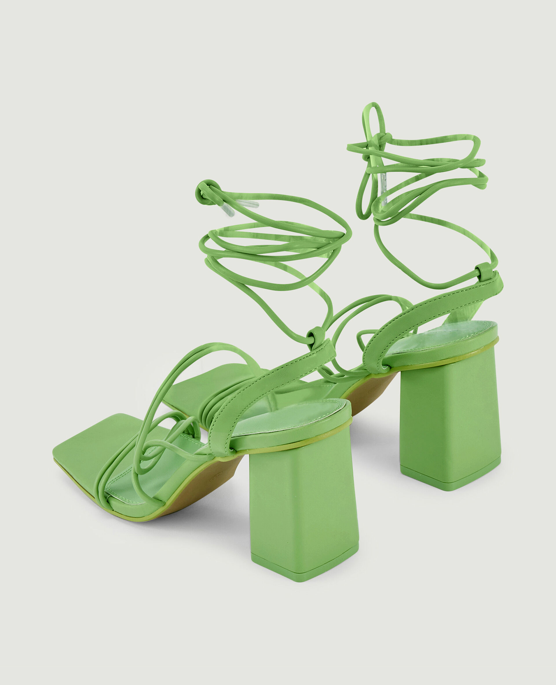 Sandales avec brides à nouer - Vert anis