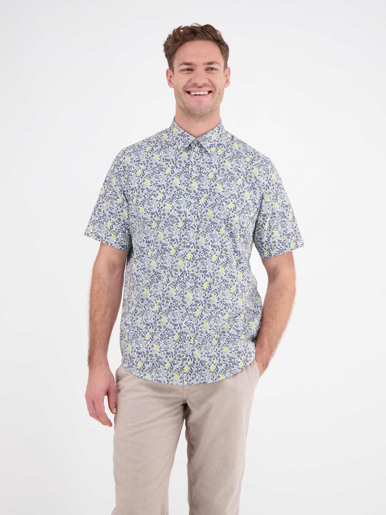 Herren Halbarmhemd, floral bedruckt