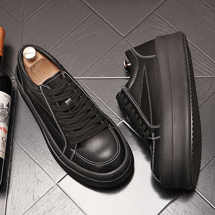 Mr Ozera - Contrasterende gestikte veterschoenen