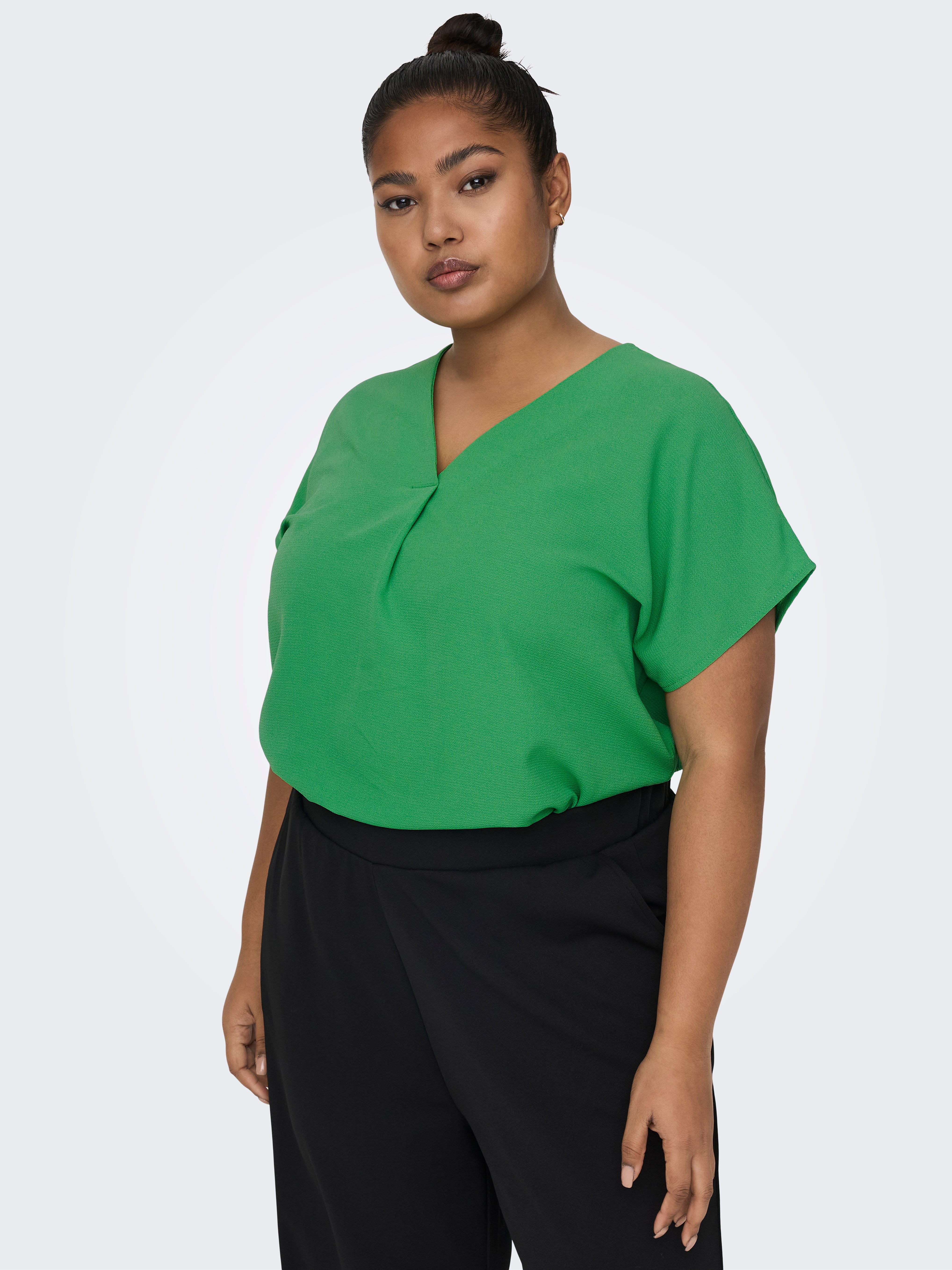 CARLUXMILLE Top Kelly Green
