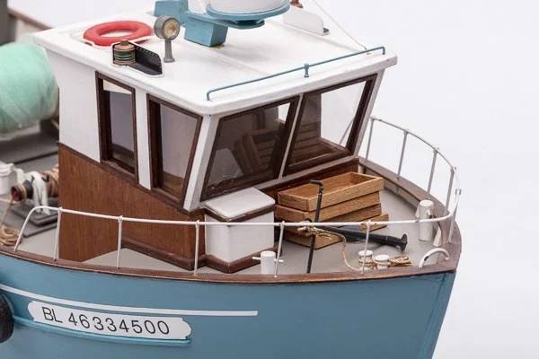 Billing Boats - Boulogne Etaples - Wooden hull (428339)