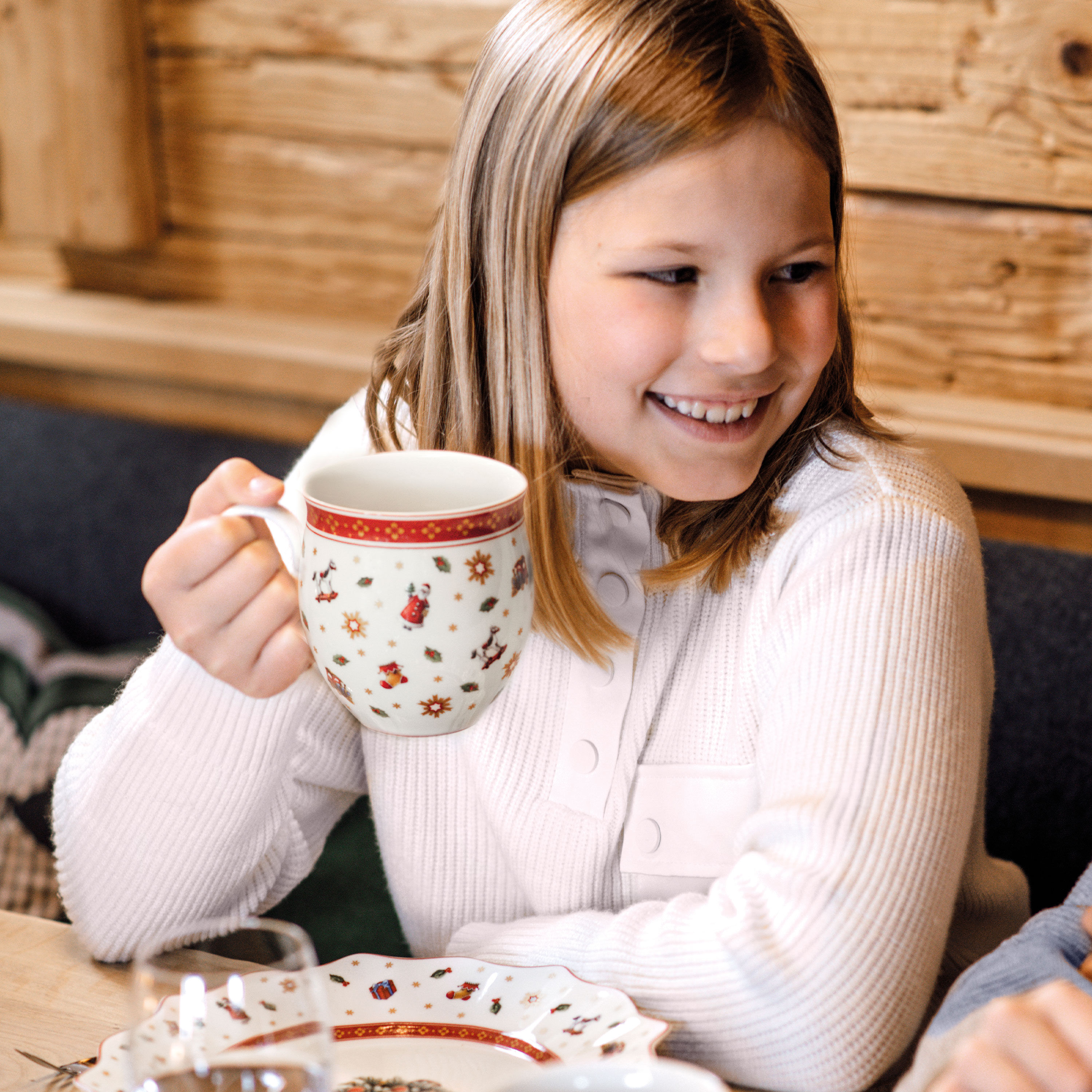 Toy's Delight Mug Red, 13.2 oz, Premium Porcelain