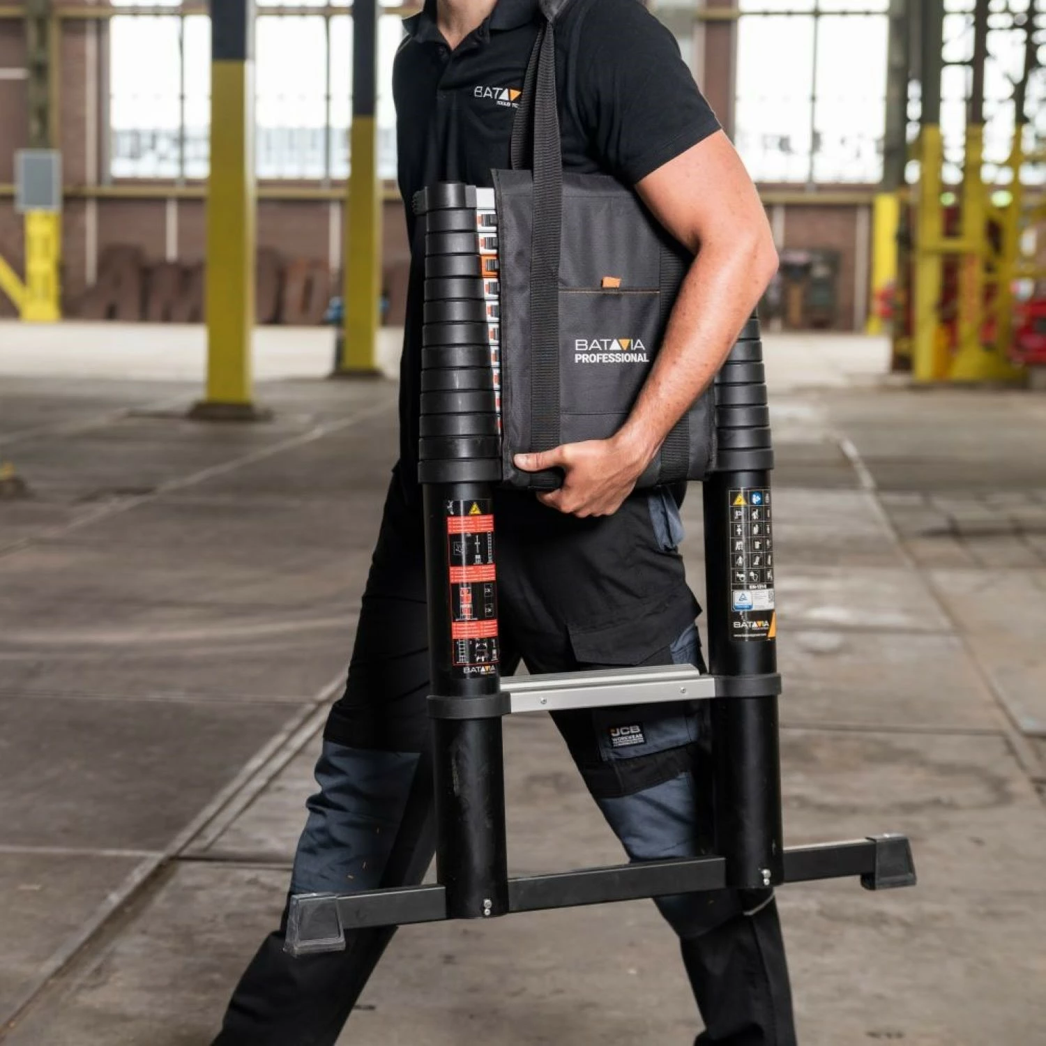 Batavia 7064831 Giraffe Pro Telescopische ladder met Hoekindicator, SoftClose & AntiSlip - 4.15m - 14 sporten